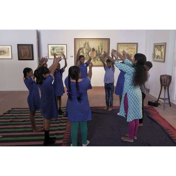 Golpo Boli, Golpo Shono / Hear Me Out!